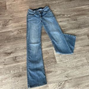Womens Wrangler Jeans Low Waisted